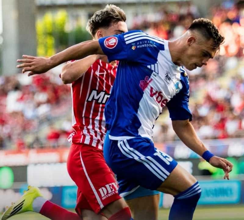 Fotbal: UTA Arad, ținută în șah de Corvinul Hunedoara (0-0), în Superligă