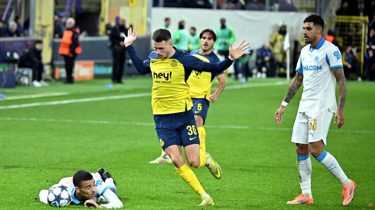 Fotbalistul care a refuzat România, lăsat în afara lotului pentru Cupa Mondială!