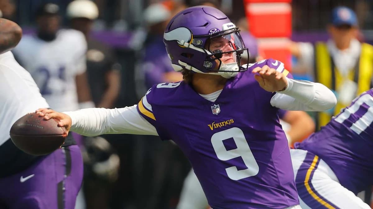 Four NFL teams keep four QBs on initial 53-man rosters