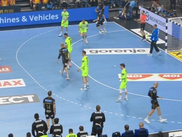 Fuchse s-a calificat în finala EHF Champions League / Aalborg - Barcelona, 19:00, DGS 1, în a doua s
