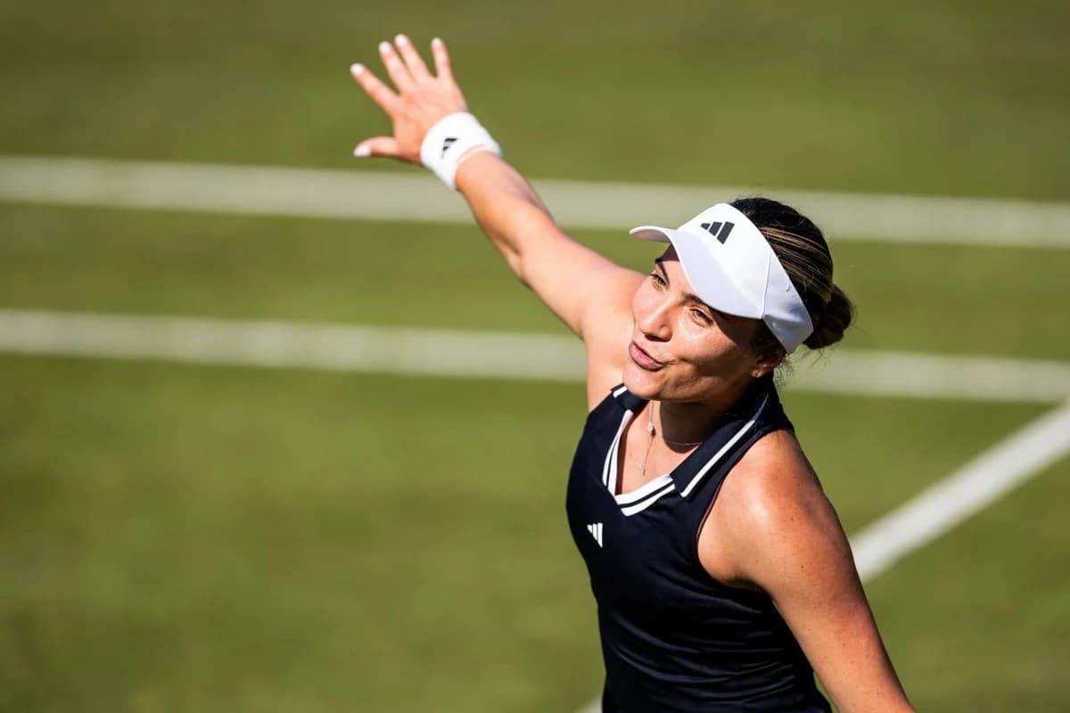 Gabriela Ruse s-a calificat în optimile turneului de dublu la Wimbledon