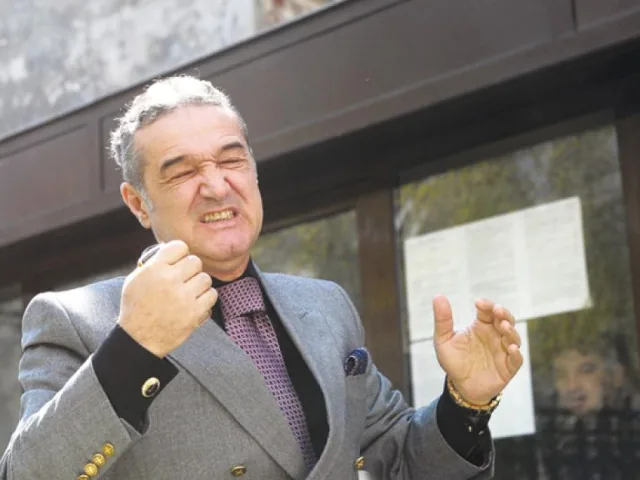 GALERIE FOTO: Gigi Becali, scene rar întâlnite cu jucătorii FCSB-ului: "Ce faci, mă, dansezi Michael