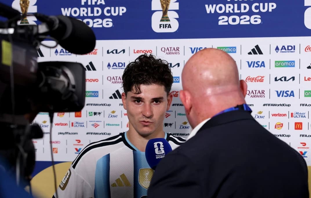 Gata! Julian Alvarez a venit la microfon și a făcut anunțul despre transferul la Barcelona, după mec