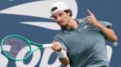 GB's Samuel earns first win at a Grand Slam - but 'nervous' Norrie beaten