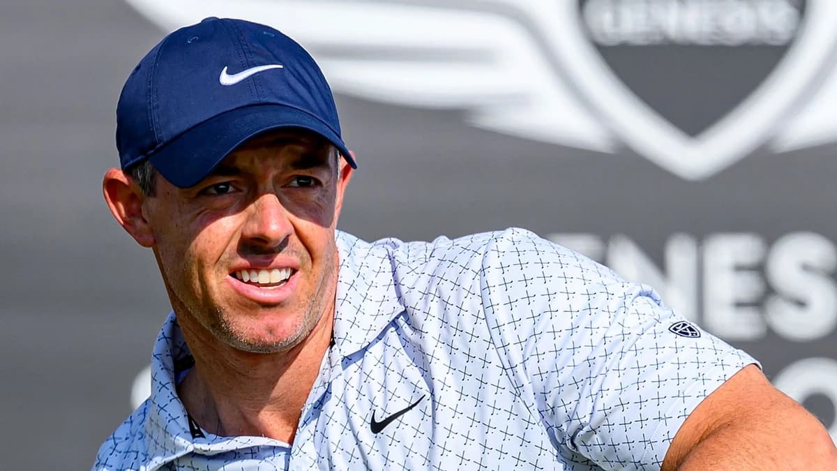 Genesis Scottish Open: Rory McIlroy shares early lead with Scottie Scheffler in contention on bunche