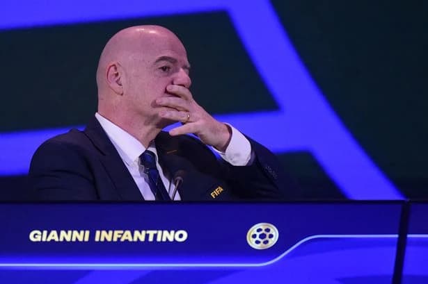 Gianni Infantino calls FIFA crisis meeting in desperate attempt to cling to power