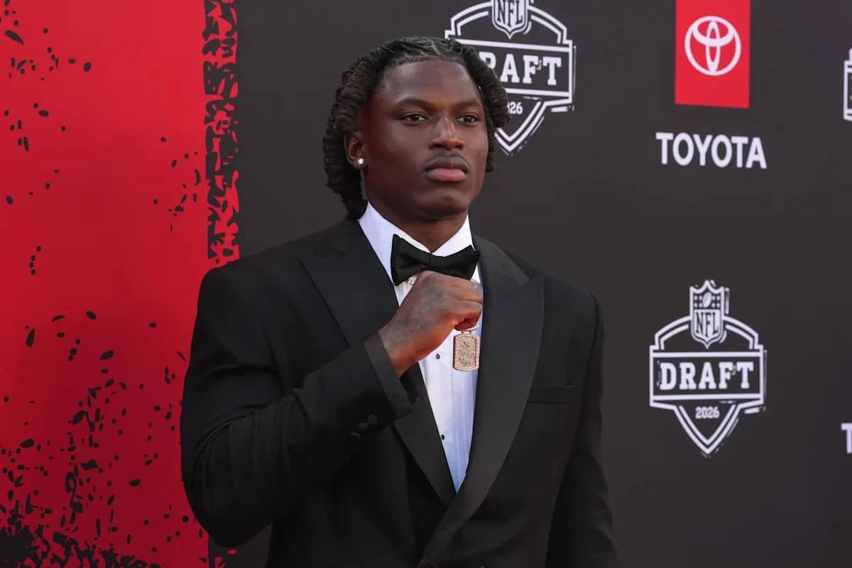 Giants NFL Draft 2026: New York selects Arvell Reese at No. 5