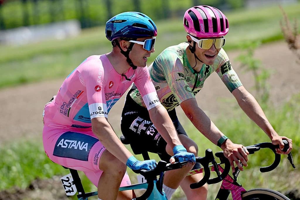 Giro d'Italia 2026 GC standings โ Who is currently leading the race?