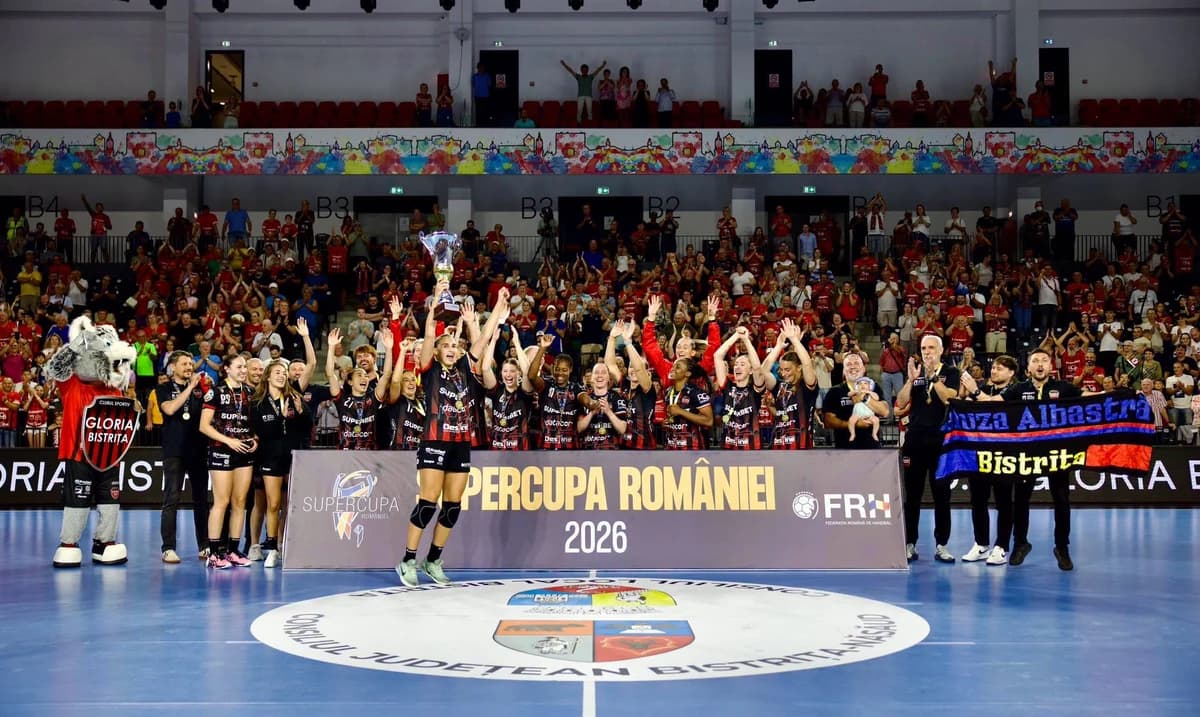 Gloria Bistriţa a cucerit şi Supercupa României la handbal