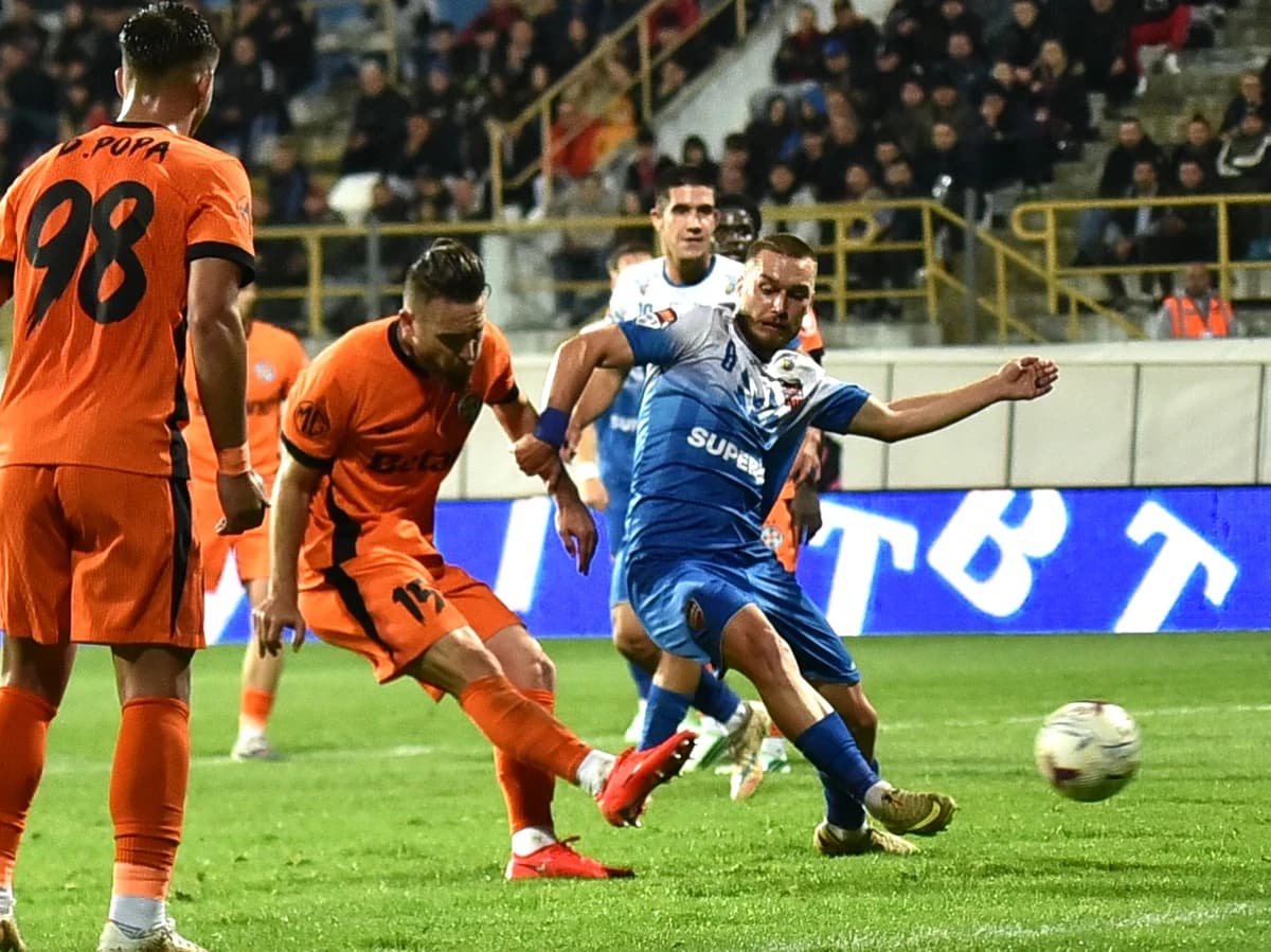 Gloria Bistrița - FCSB 1-0. Ce surpriză în Cupa României! Echipa din Liga 2 i-a stricat seria lui Re