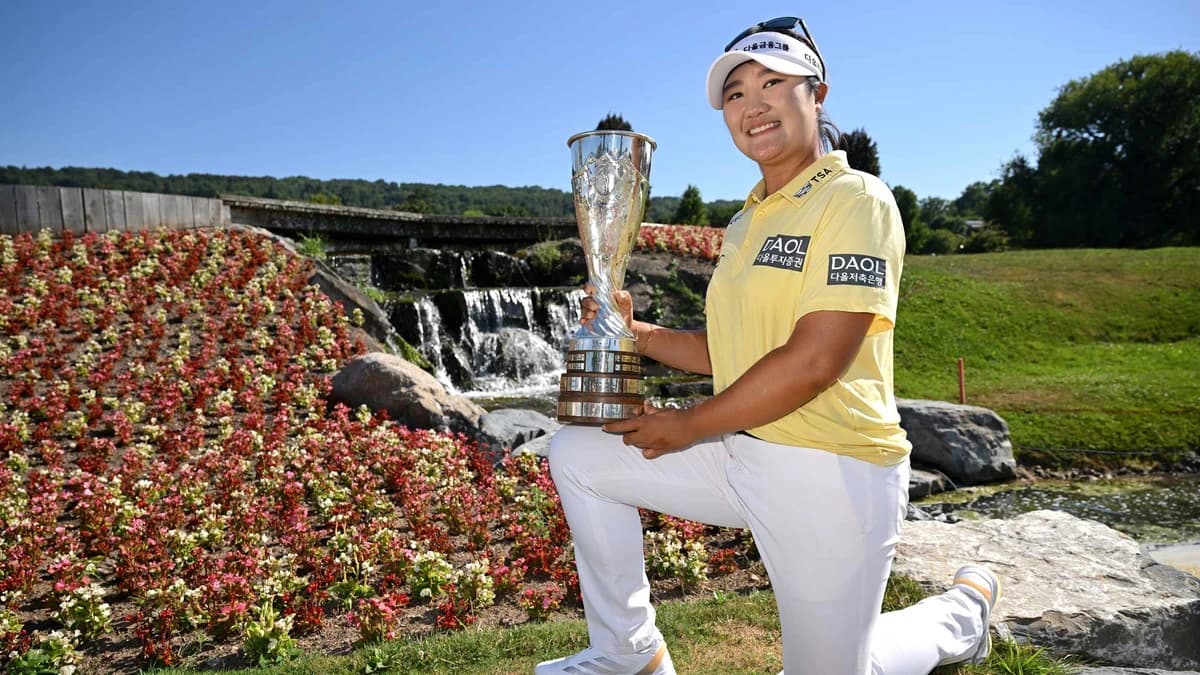 Haeran Ryu Outlasts Brooke Henderson in Playoff to Win Second Major Title at Amundi Evian Championsh