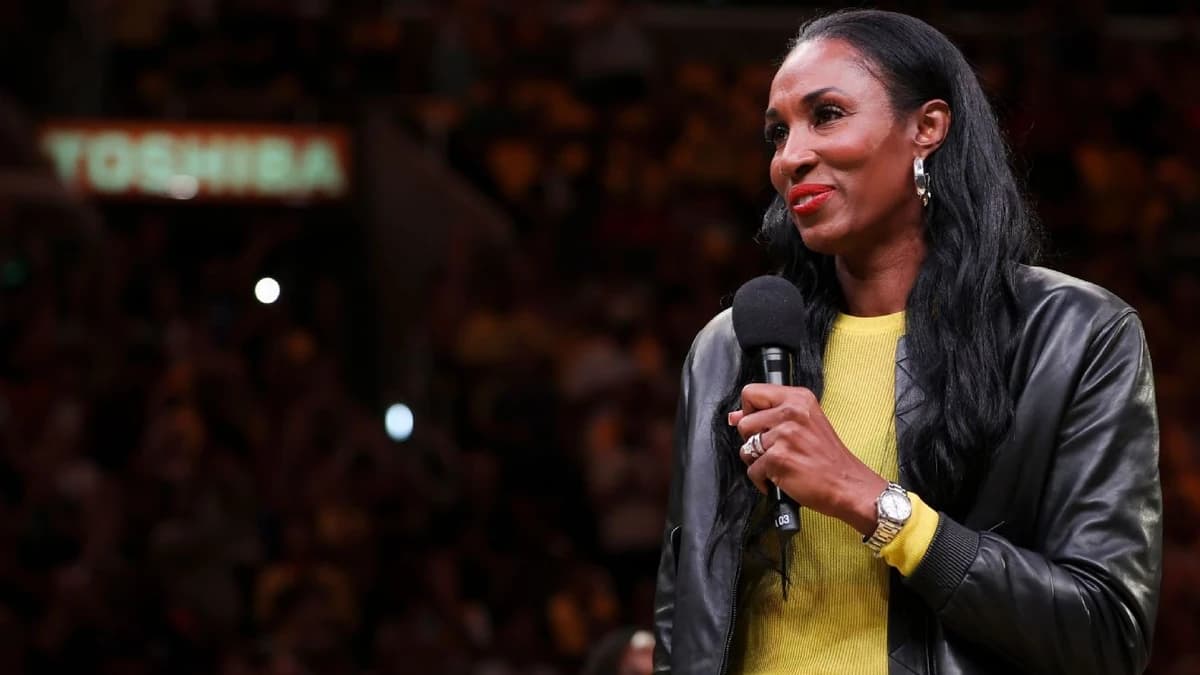 Hall of Famer Leslie to be honored with statue