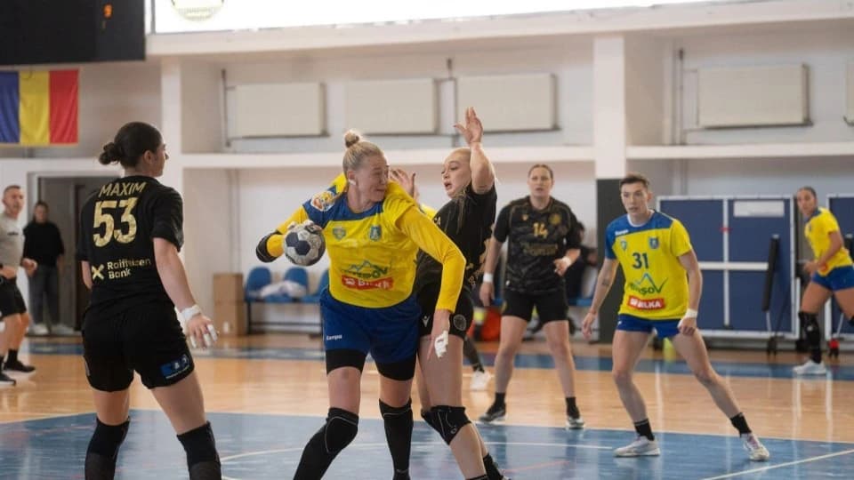 Handbal feminin. Corona a obținut prima victorie în Liga Florilor
