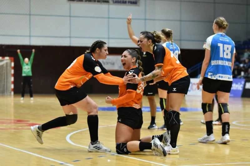 Handbal feminin: CSM București, ținută în șah de Minaur Baia Mare, în campionat