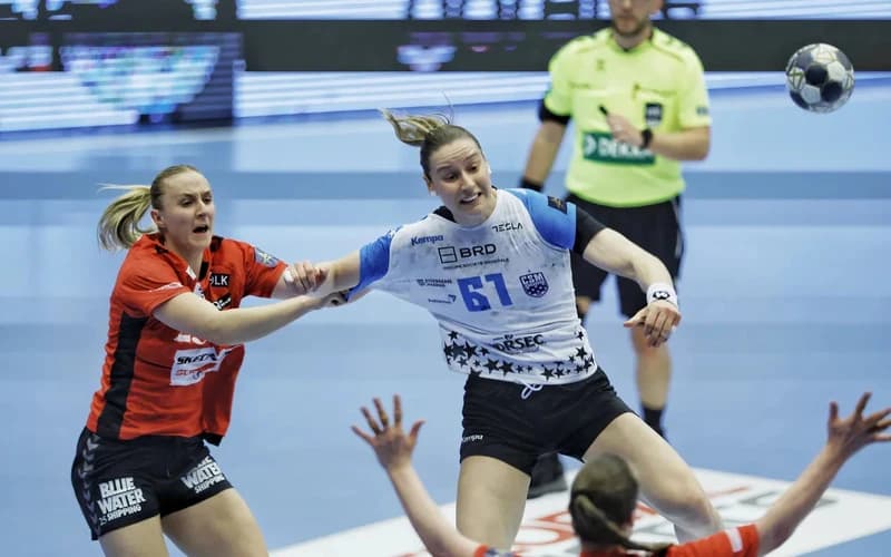 Handbal feminin: CSM Bucureşti, victorie la scor cu Krim, la debutul în grupa A a Ligii Campionilor
