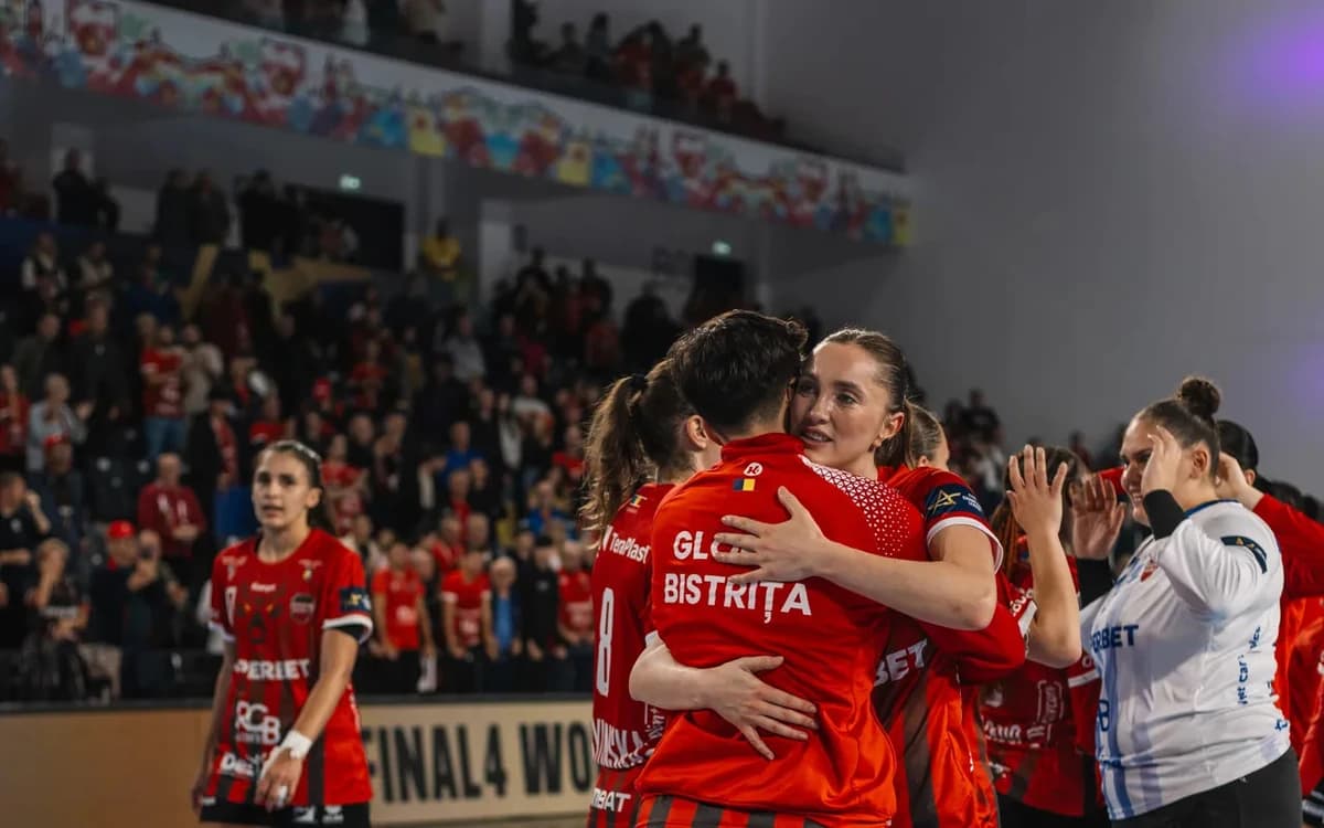 Handbal feminin: Gloria Bistriţa, victorie cu Corona Braşov şi îşi consolidează locul de lider în cu