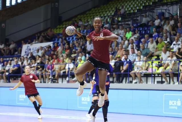 Handbal feminin: Rapid Bucureşti – SCM Rm. Vâlcea, scor 29-25, în derbyul etapei a V-a a Ligii Naţio