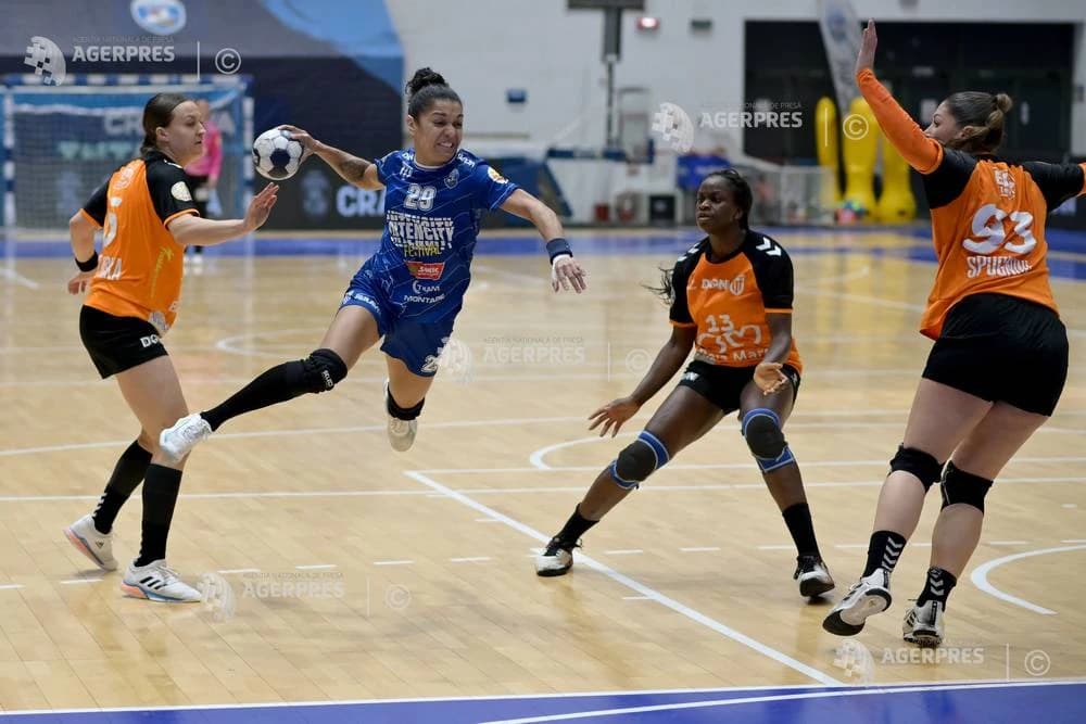 Handbal feminin: SCM Craiova - Minaur 28-26, în Liga Națională