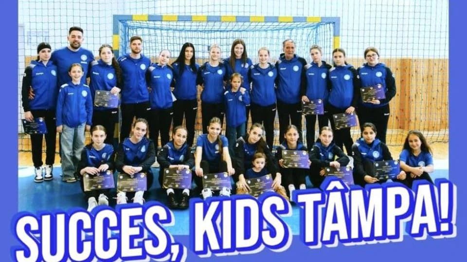 Handbal feminin: Victorii pentru junioarele 3 de la Corona și Kids Tâmpa, la turneul final