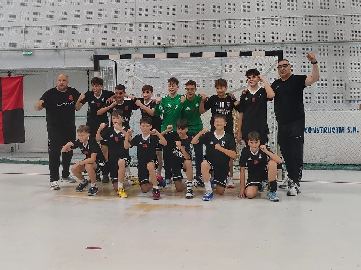 Handbal, juniori IV: CSM Reșița a cucerit bronzul național!