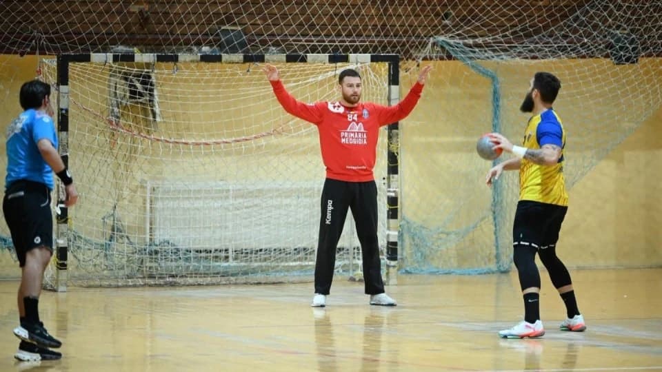 Handbal masculin. CSO Teutonii Ghimbav, învinsă în deplasare de CSM Oradea