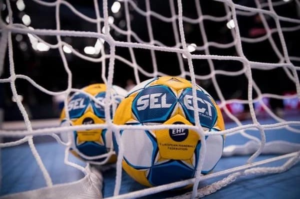 Handbal masculin: Dinamo Bucureşti, victorie cu portughezii de la Aguas Santas în meci amical