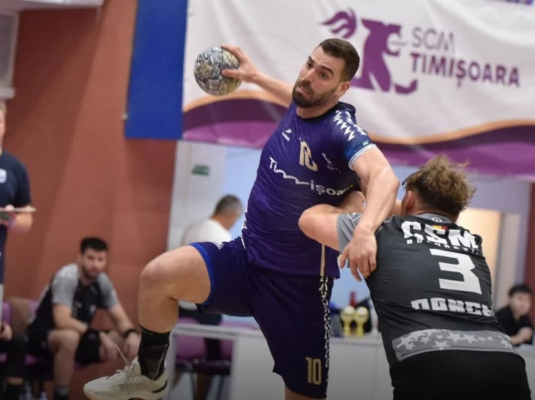 Handbaliștii alb-violeți au câștigat Cupa Poli. Victorie cu CSM București în finală