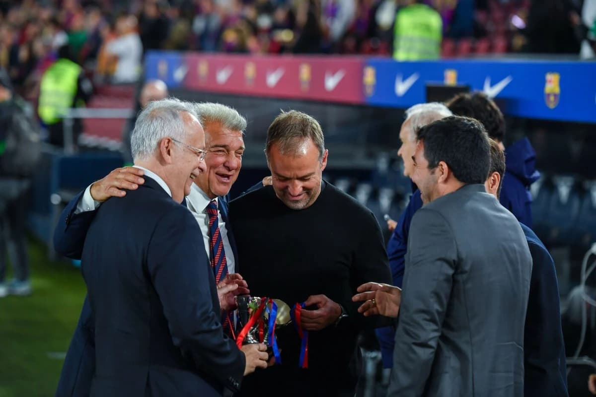 Hansi Flick a luat decizia despre plecarea de la Barcelona după ce a câștigat titlul în Spania
