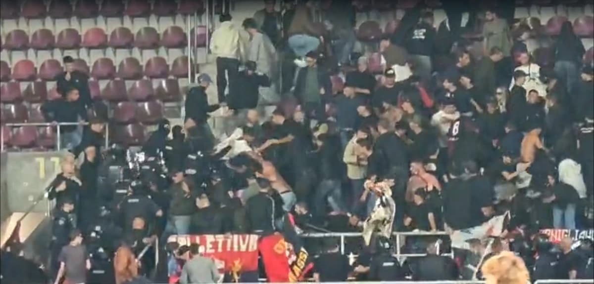 Haos pe Giulești la Rapid - Genoa: suporterii s-au luat la bătaie! O persoană, luată pe sus de janda