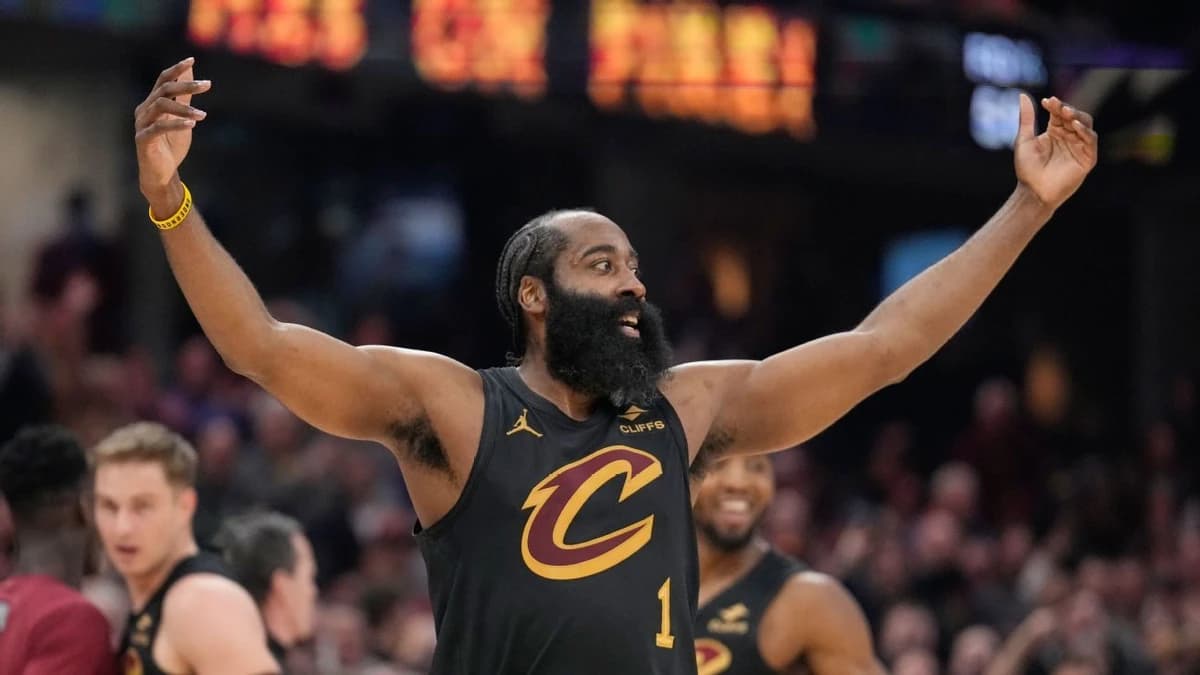 Harden agrees to $97M deal to remain with Cavs
