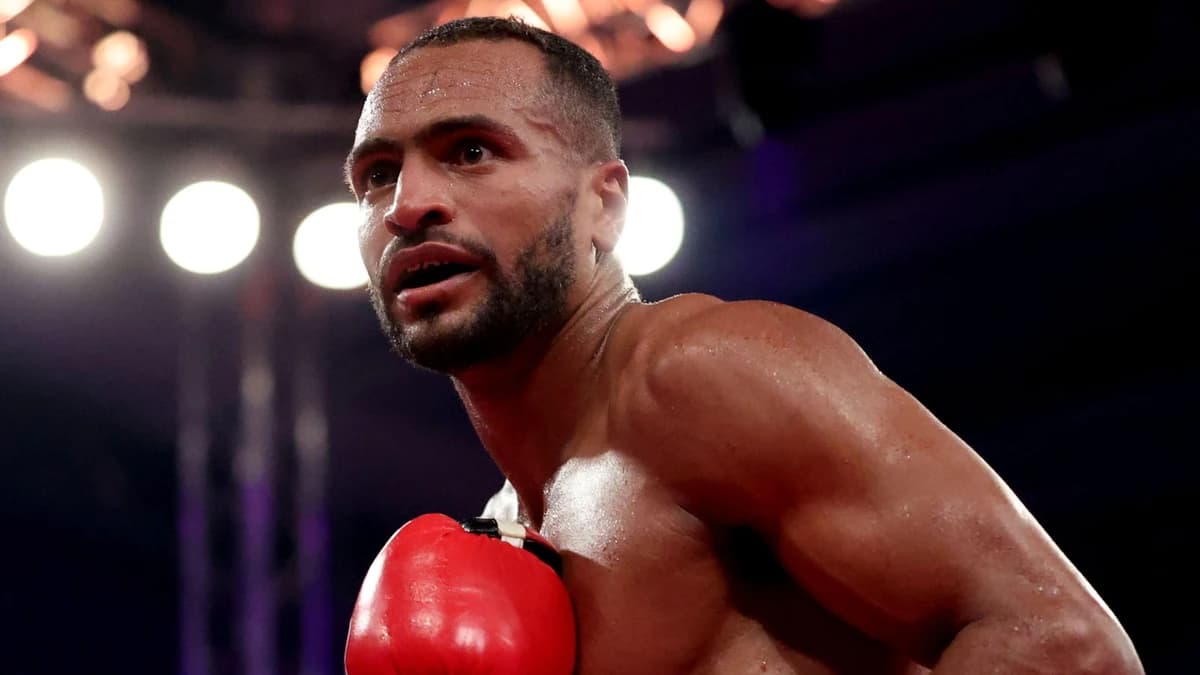 Harlem Eubank knocked down three times by David Papot at London's Copper Box Arena in IBF internatio