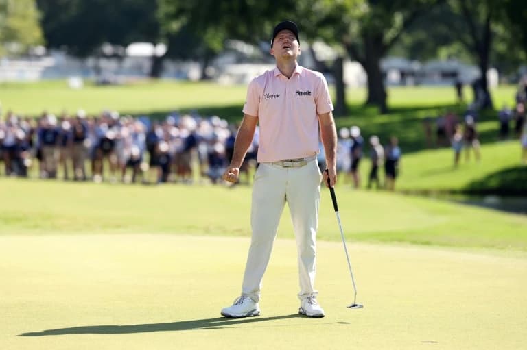 Henley beats Cole in playoff to win PGA Colonial crown