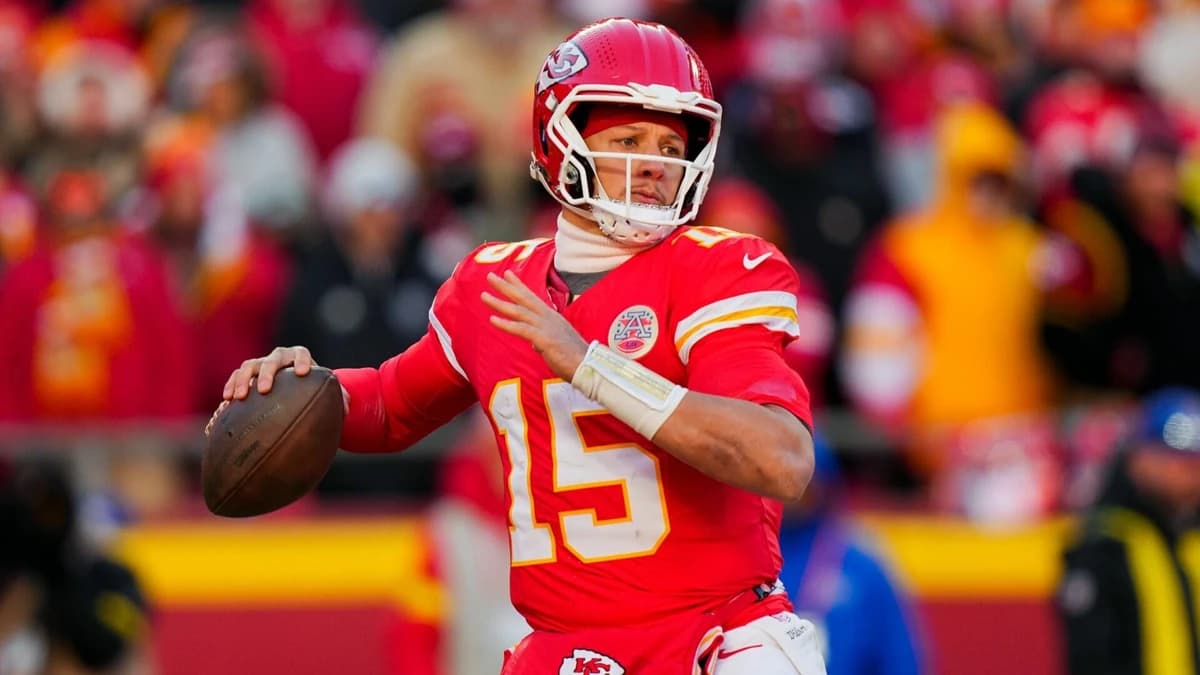 Highest-paid players at every NFL position: A look at who is cashing the biggest check heading into
