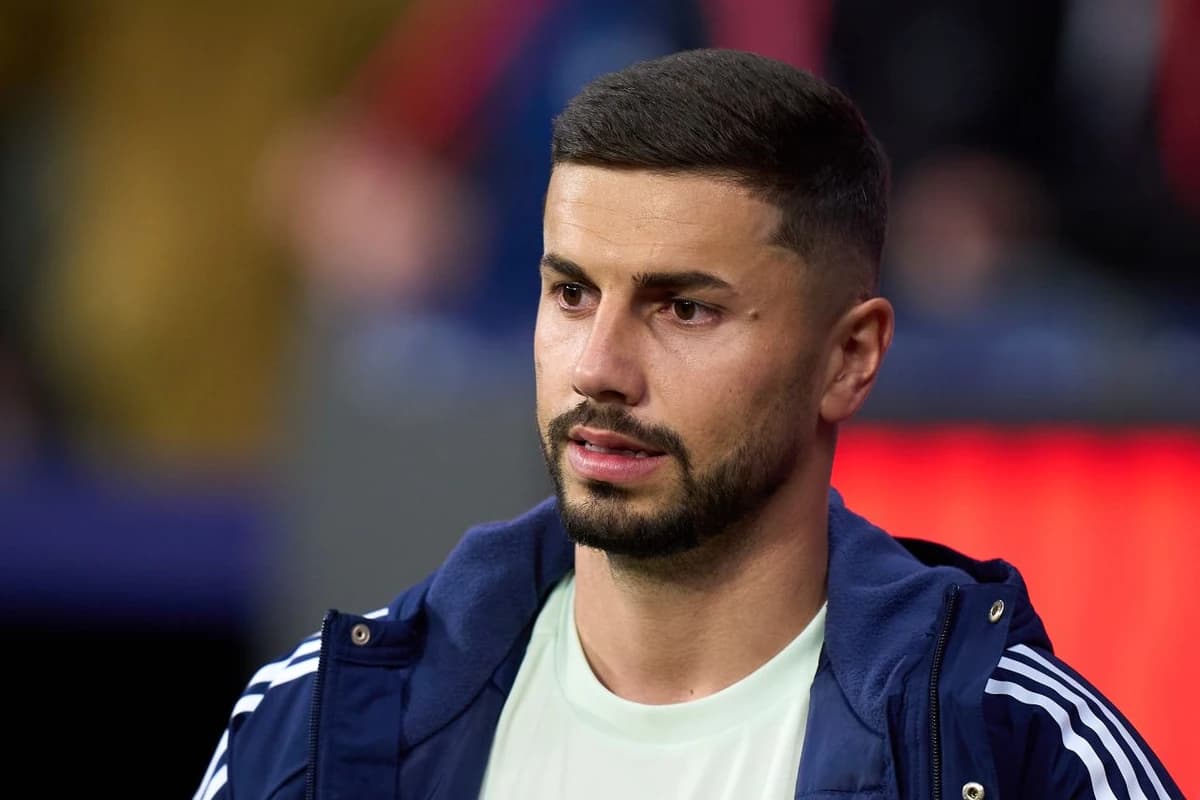 Horațiu Moldovan a plecat de la Atletico Madrid. A fost prezentat oficial la noua echipă