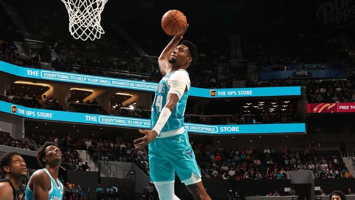 Hornets, forward Miller agree to 5-year, $209M rookie extension