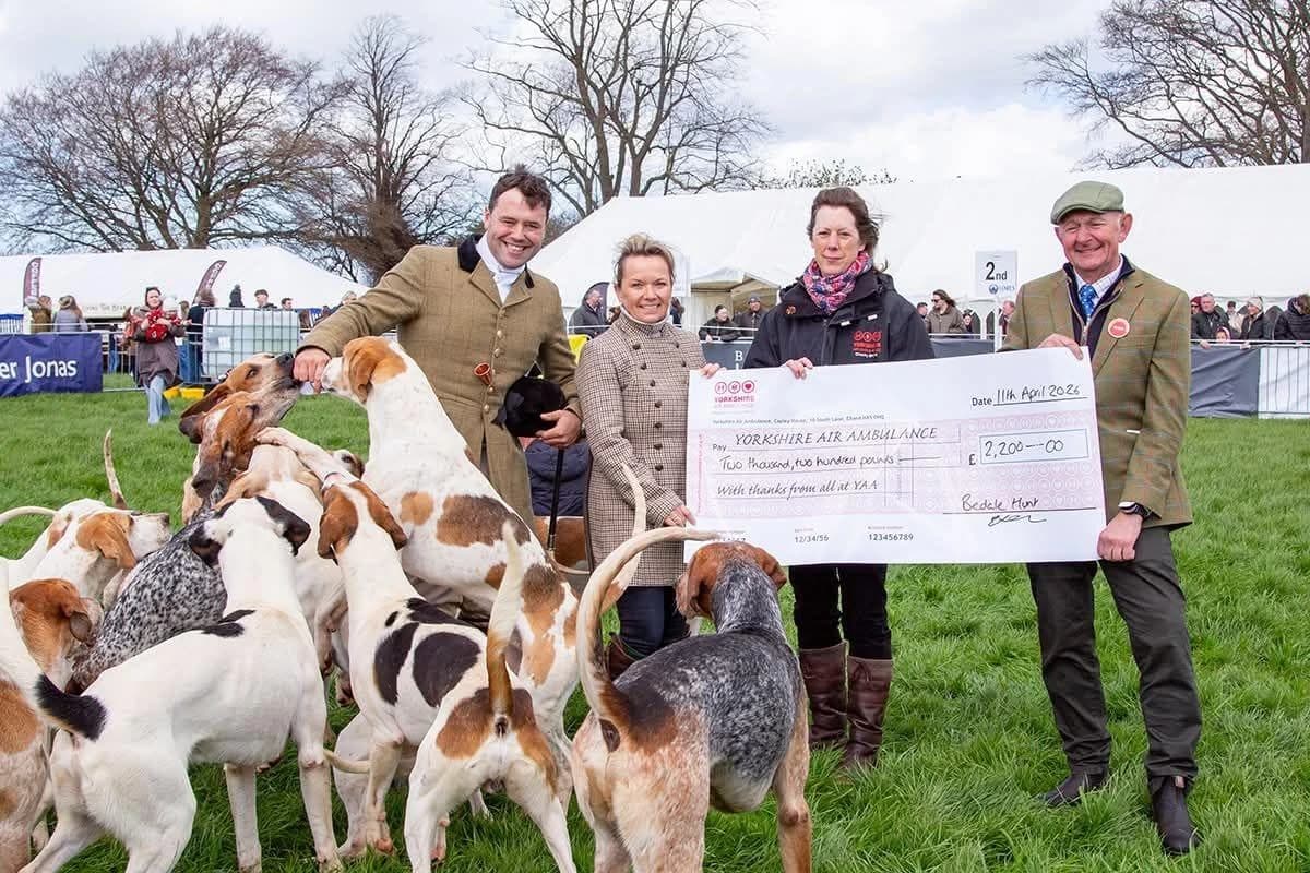 Horse racing event and hunt raise £2,200 for Yorkshire Air Ambulance