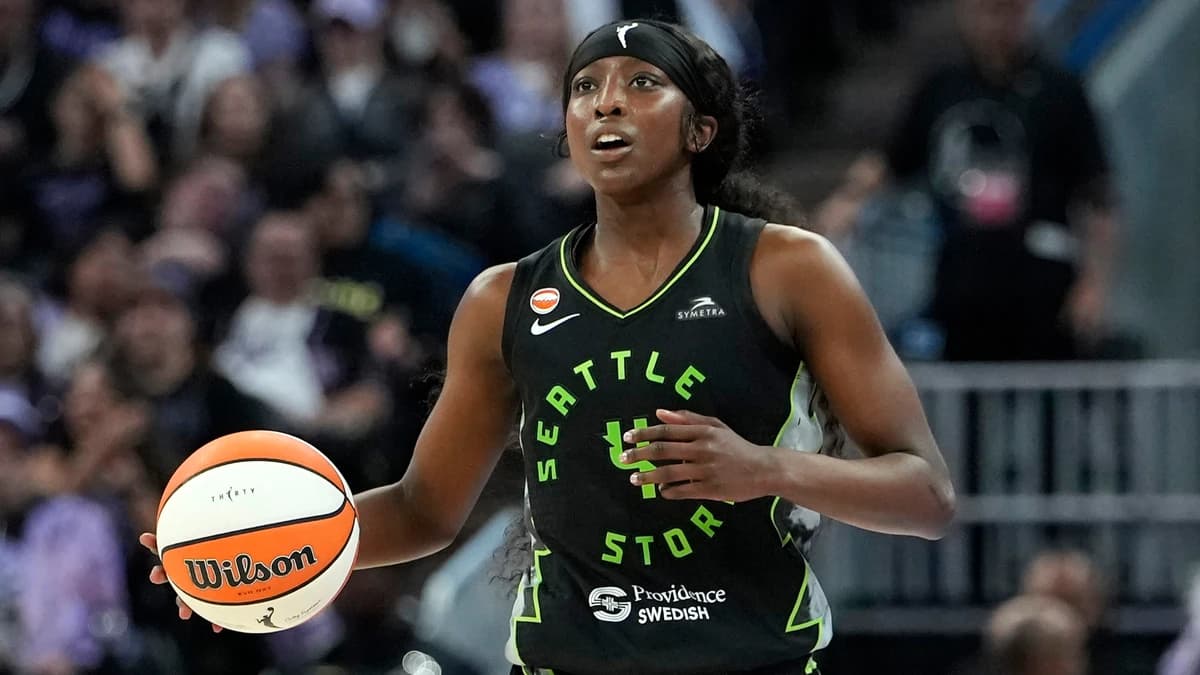 How Flau'jae Johnson flourished as a WNBA rookie despite Storm's historic losing season