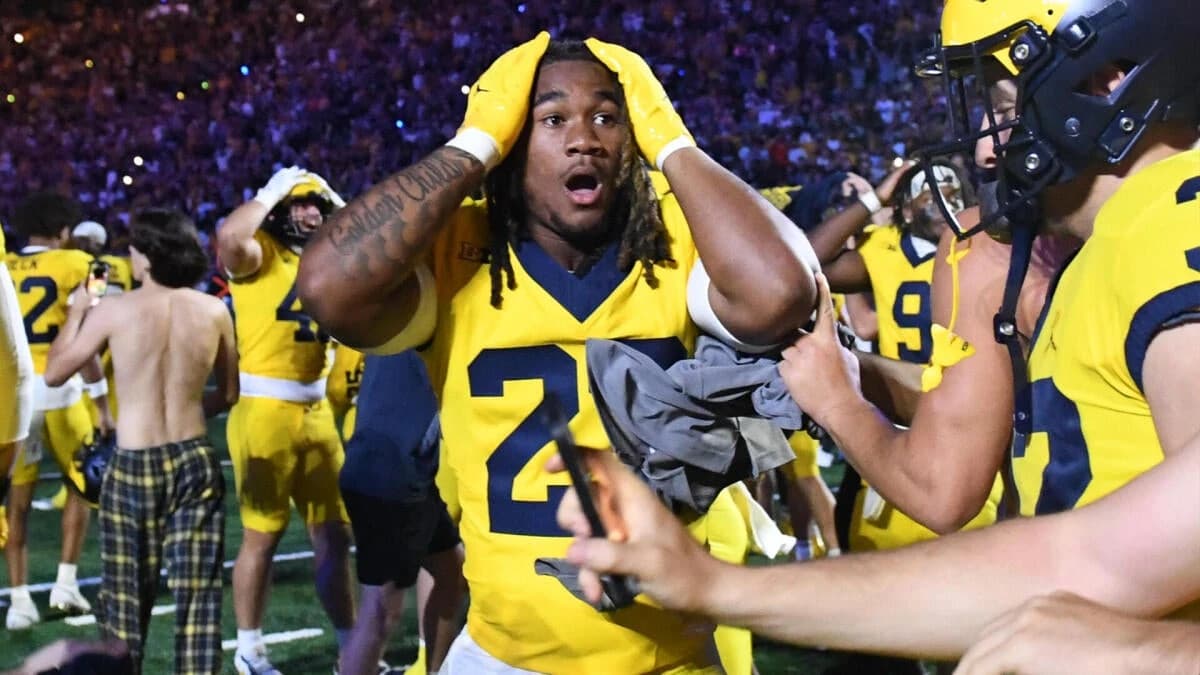 How Michigan made history by dropping out of AP Top 25 rankings after controversial win over Western