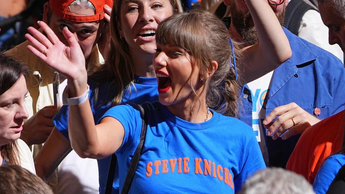 Hurricanes Spoof Taylor Swift T-Shirt Photo Ahead of NHL Stanley Cup Final Game 6 vs. Golden Knights