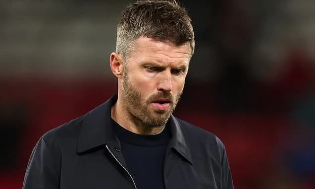 'Hurt' Michael Carrick rues Man United's failure to kill game against 10-man Spurs - as Roberto De Z