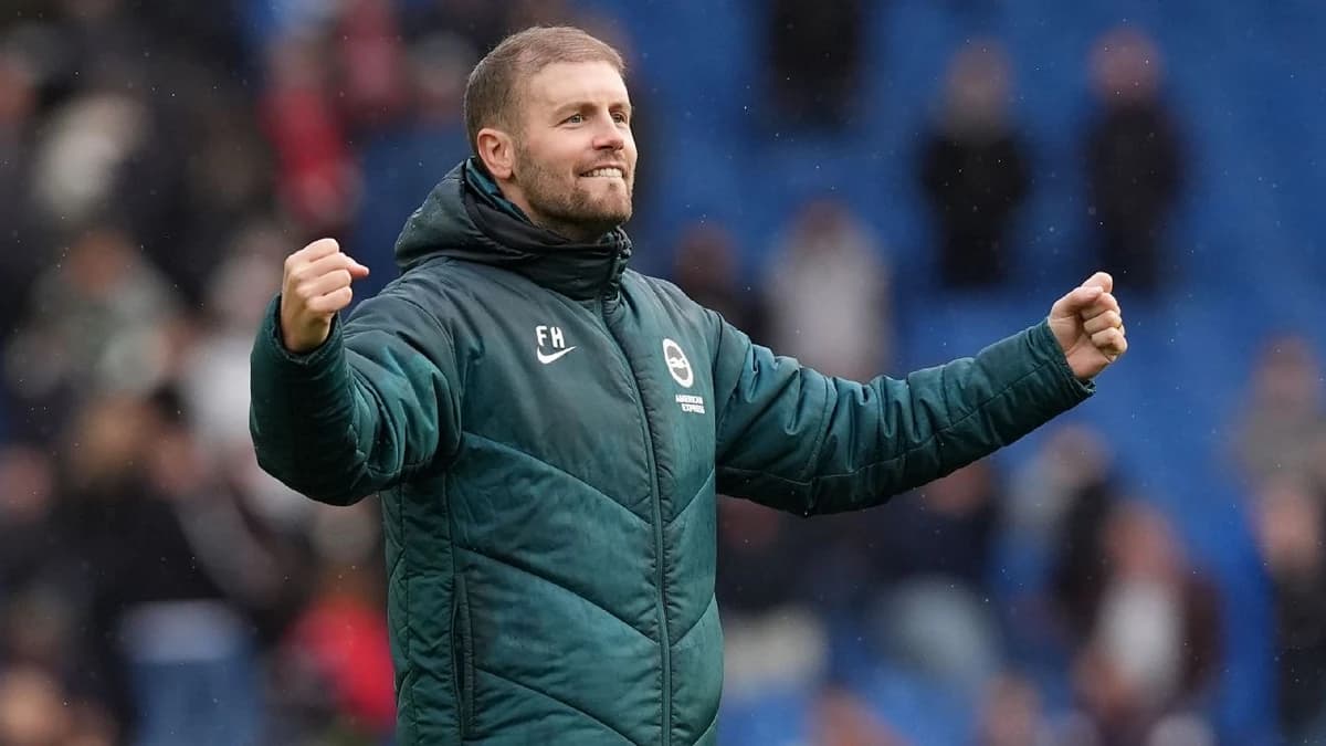 Hürzeler tells Brighton fans: Have a beer, don't look at PL table