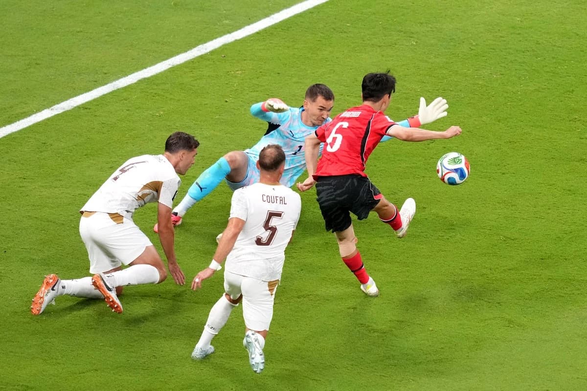 Hwang In-beom sparks South Korea’s World Cup comeback win over Czech Republic