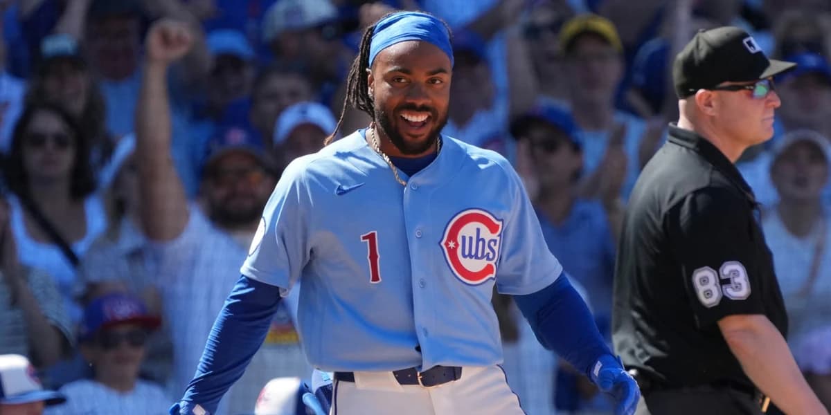 'I almost cried': After 8 years in Minor Leagues, Dean notches 1st MLB hit