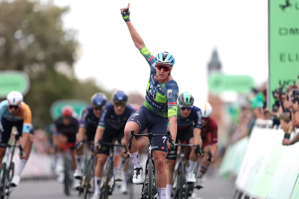 'I take my moment' โ Tim Merlier sprints to victory on stage two of the Tour of Britain Men