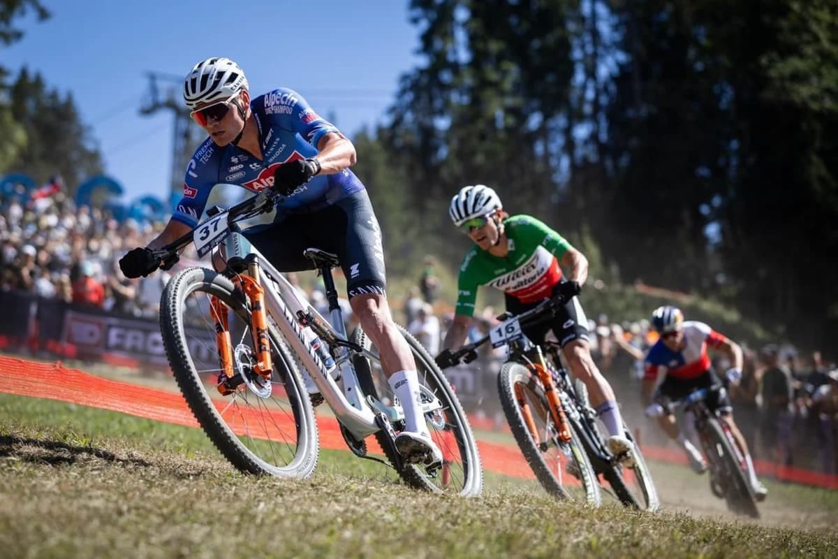 'I will need a bit of luck' โ Mathieu van der Poel delivers strong mountain bike return at Les Gets