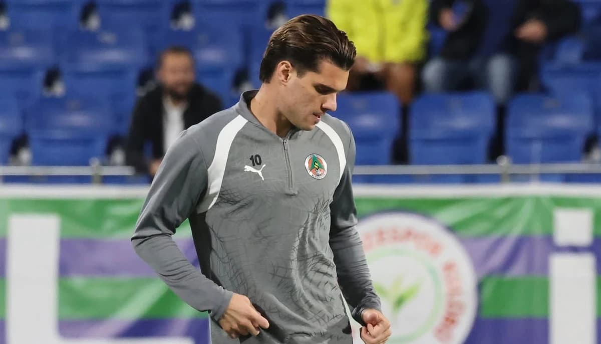 Ianis Hagi, OUT. Meciul în care a fost scos la pauză lasă urme la Alanyaspor