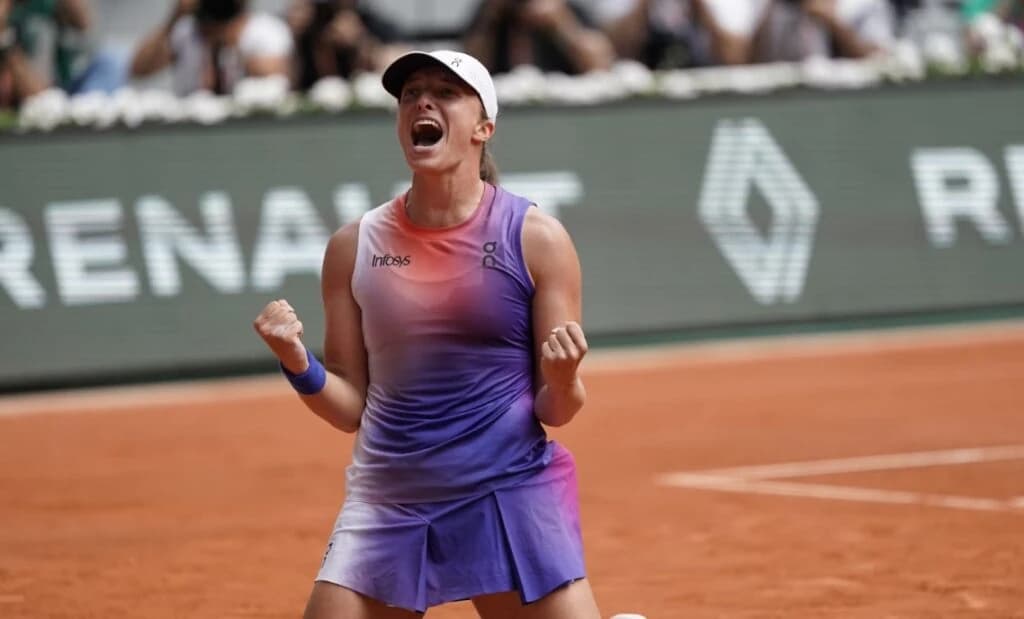 Iga Swiatek câștigă turneul de la Toronto. Gabriela Ruse avansează la Cincinnati