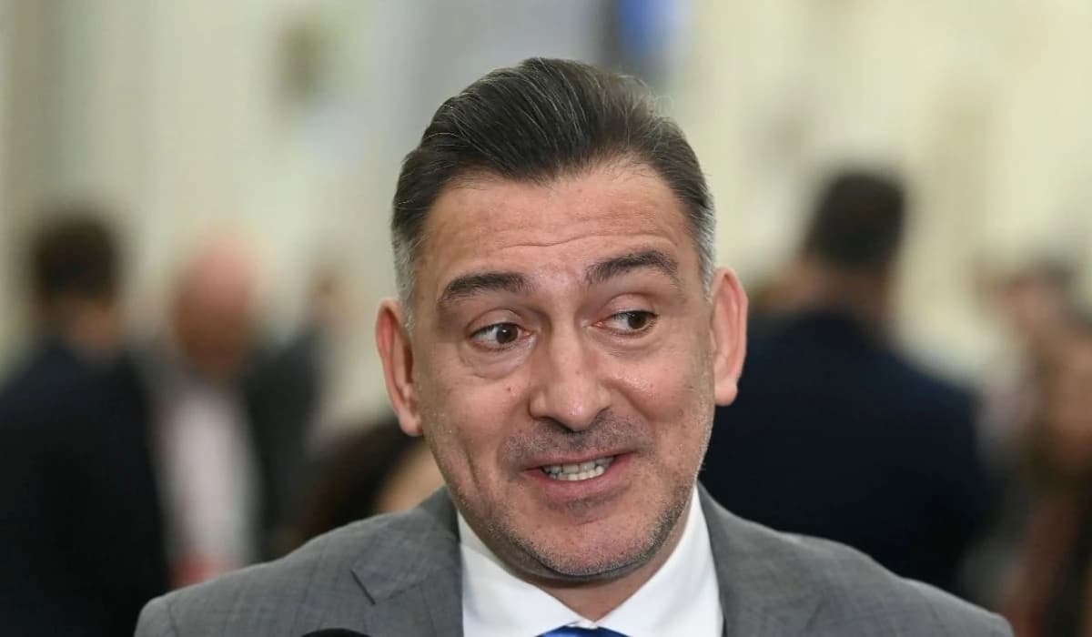 Ilie Dumitrescu, verdict clar pentru primul 11 alcătuit de Marius Baciu la debutul la FCSB