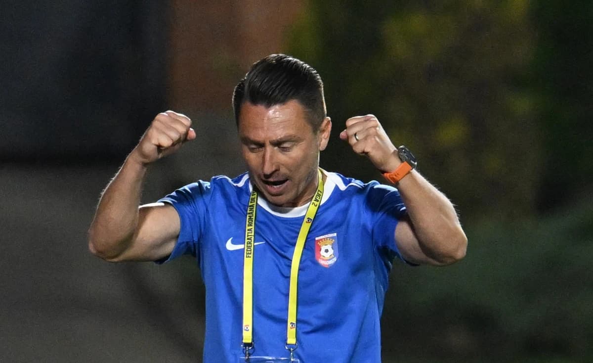 Ilie Poenaru a semnat cu o retrogradată din SuperLiga! Durata contractului