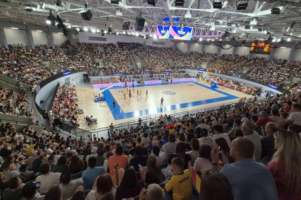 Imaginile anului în sportul românesc! Sold-out pentru a treia zi consecutivă în „OZN”-ul de pe malul